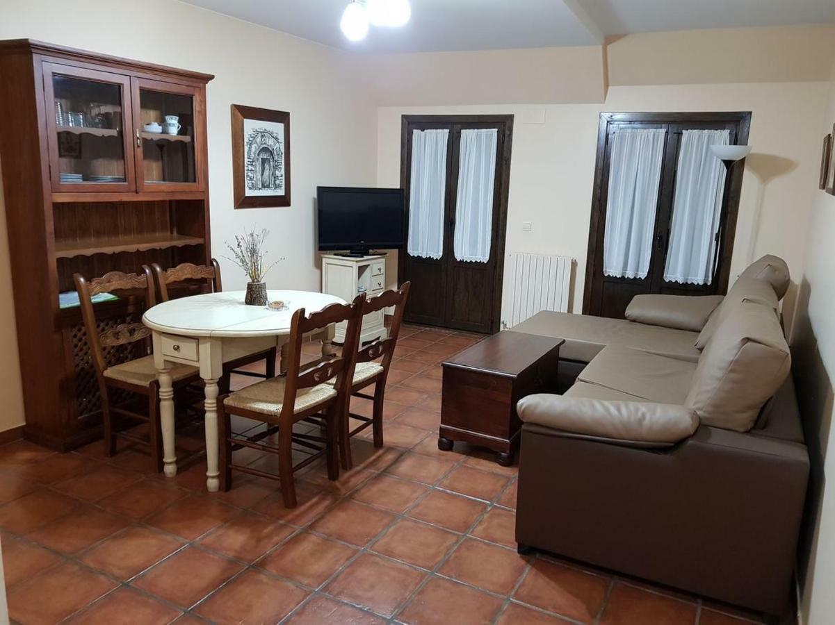 Apartamentos Casa Alcaire Gavín エクステリア 写真